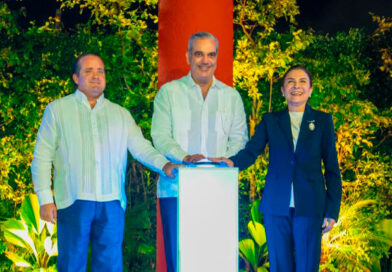 Abinader y Carolina inauguran Parque Deportivo Paseo 30 de Mayo, obra que refleja visión, orden y firmeza para transformar Santo Domingo