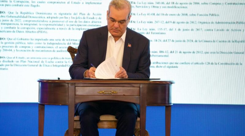 Abinader modifica integración del Consejo de Administración de la Presa de Monción