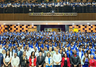 Certifican a 512 estudiantes como promotores de prevención en centros educativos