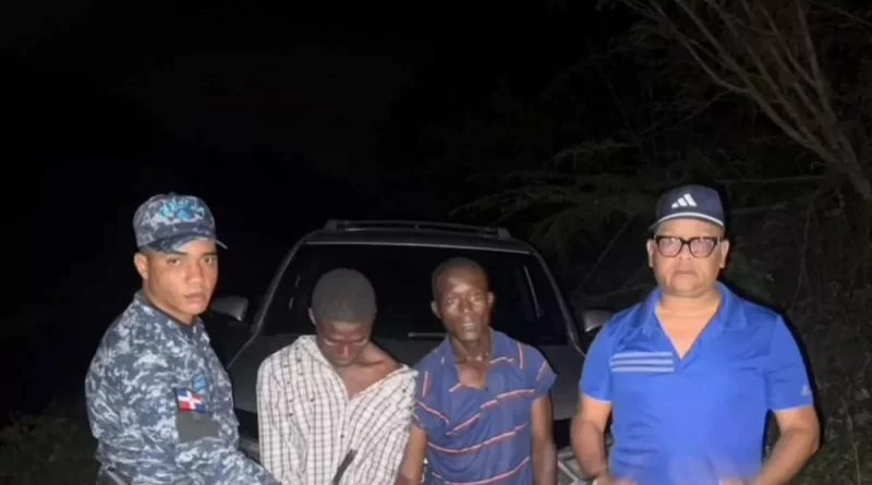 Policía reapresa dos haitianos que se habían fugado de la cárcel del 15 de Azua