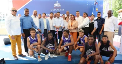Ministro Kelvin Cruz inicia construcción del Techado multiuso de Matanzas, Prov. Peravia, con inversión de 28 millones