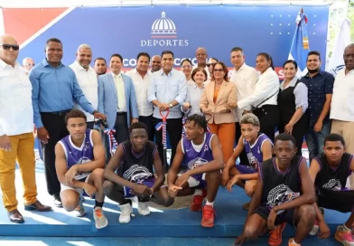 Ministro Kelvin Cruz inicia construcción del Techado multiuso de Matanzas, Prov. Peravia, con inversión de 28 millones